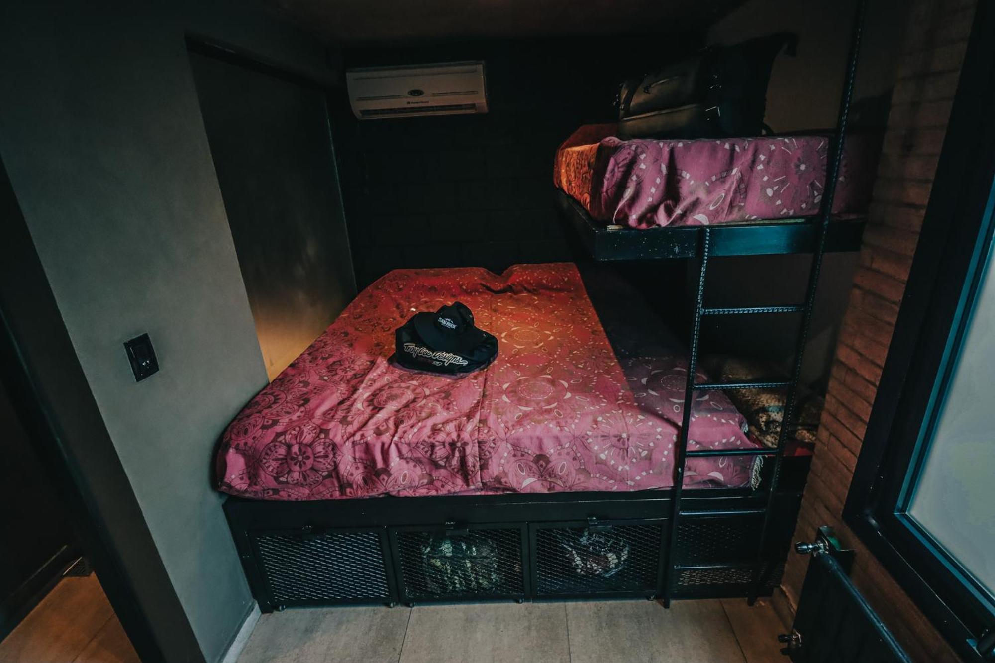 San Rock Hostel San Roque  ภายนอก รูปภาพ